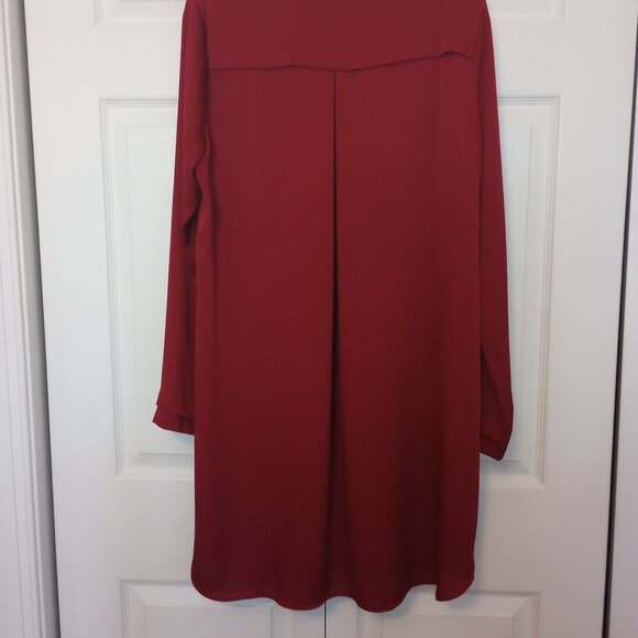 BCBG Rich Burgundy Silky Swing Tunic Shirt Dress sz M - Picture 6 of 14